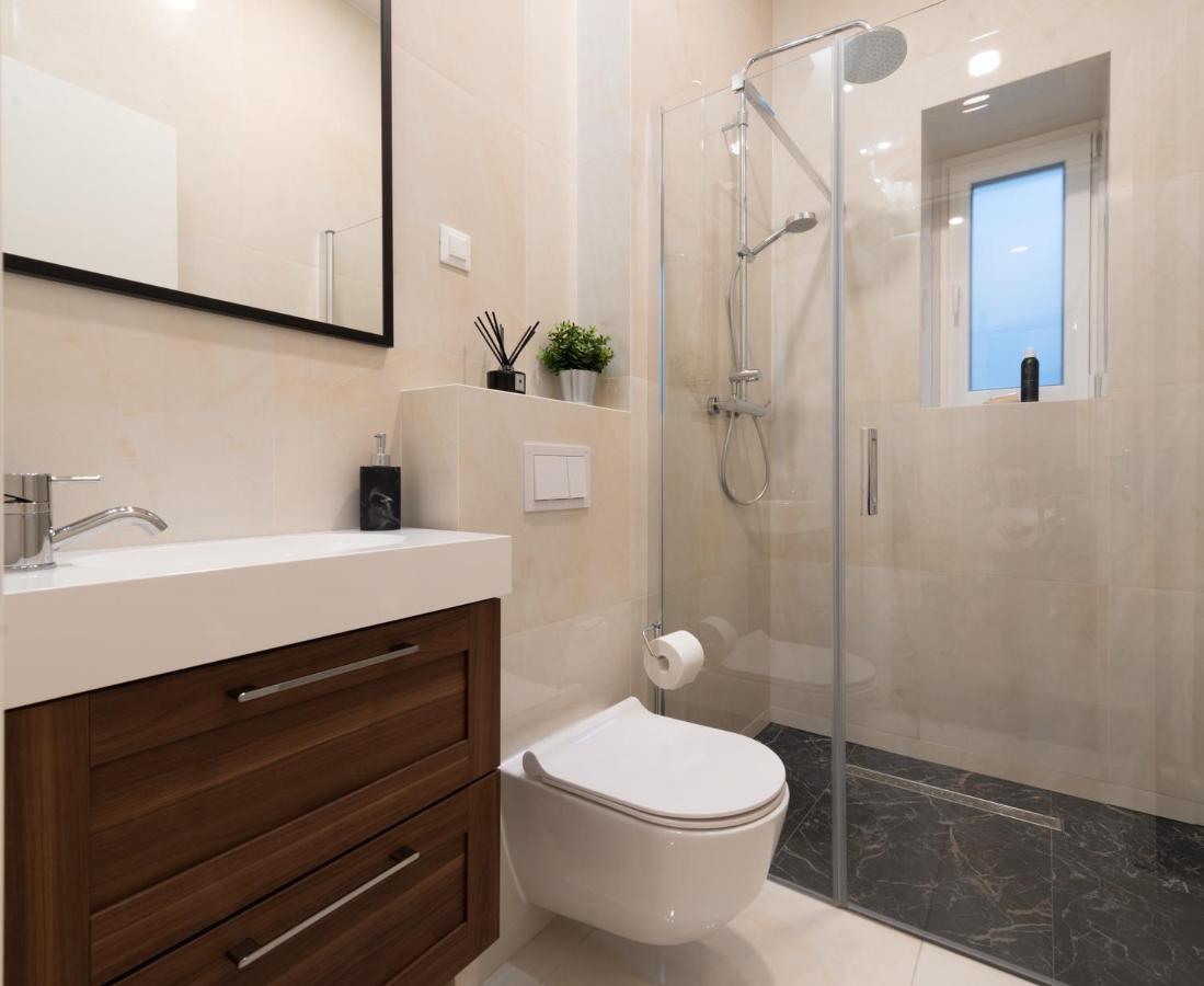 Brickwall Apartments ซาเกร็บ ภายนอก รูปภาพ